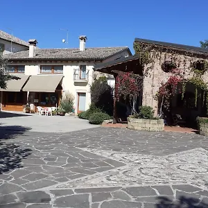 Melo In Fiore Con E Colazioni Nella Zona Del Prosecco Docg Asolo Bauernhof
